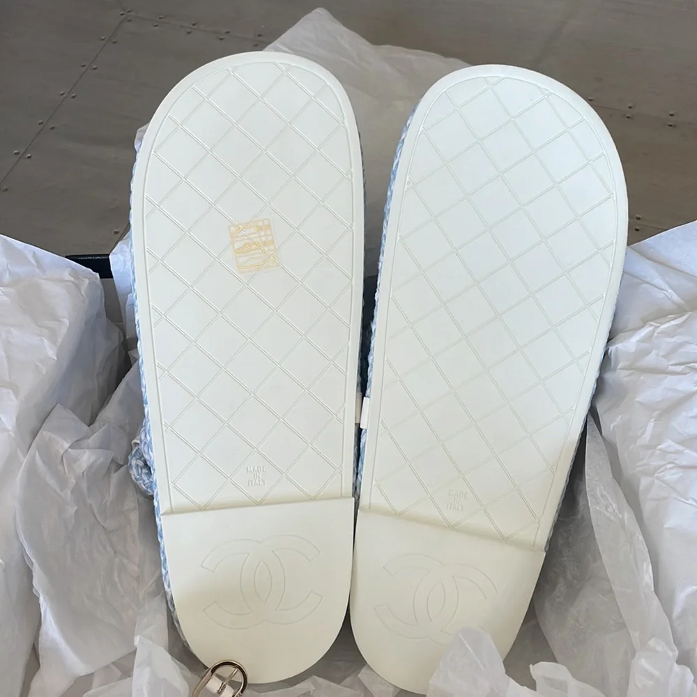 Chanel cord blue white chain charm sandal rope flats sz 39 with box $1425 - Picture 7 of 10